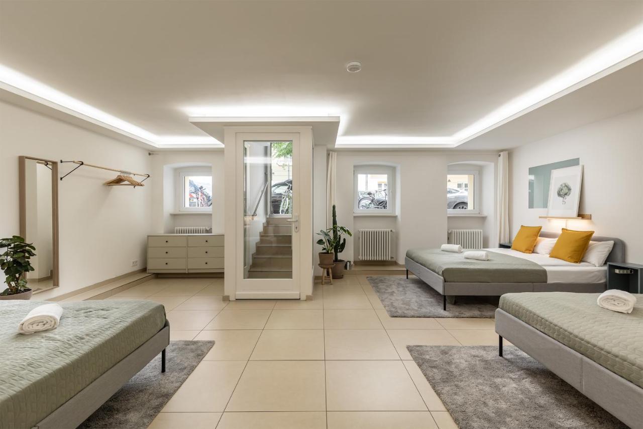 Spacious Apartment In Hemholtzkiez Prenzlauer Berg For 8 People Hiddenseer Berlin Extérieur photo